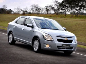 O‘zbekiston avtomobil bozori 2026 yil boshida sezilarli o‘sishni qayd etdi. Yanvar-fevral oylarida avtomobil savdosi oshgan bo‘lsa-da, Cobalt, Damas, Malibu, Captiva kabi ommabop Chevrolet modellari sotuvi pasaydi, elektromobillar segmentida esa Yuan Up savdosi keskin oshdi.